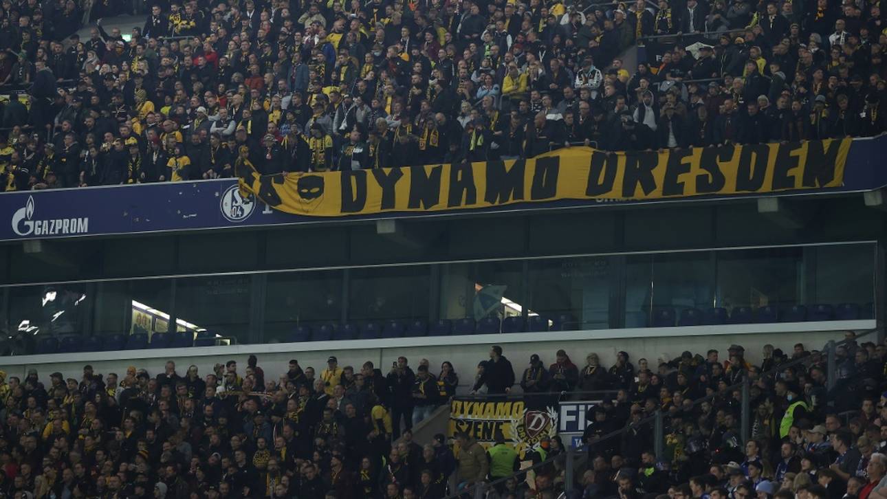 Polizei ermittelt nach Pyro-Empfang