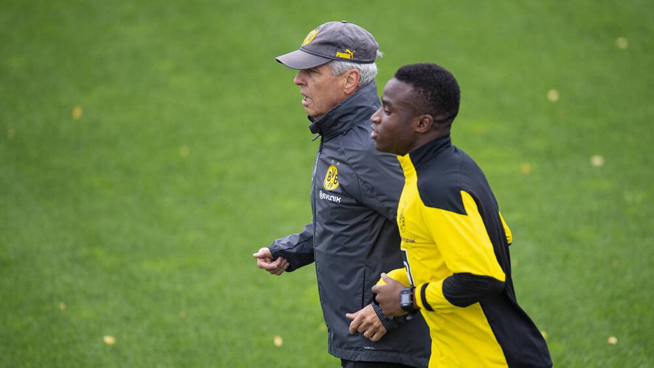 BVB meldet Moukoko für Königsklasse