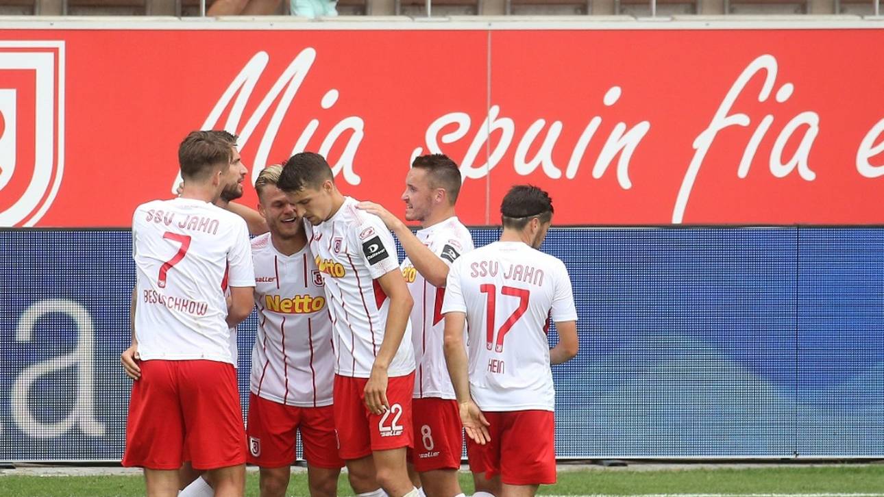 Achtelfinal-Aus im Elfmeterschießen: Köln scheitert in Regensburg