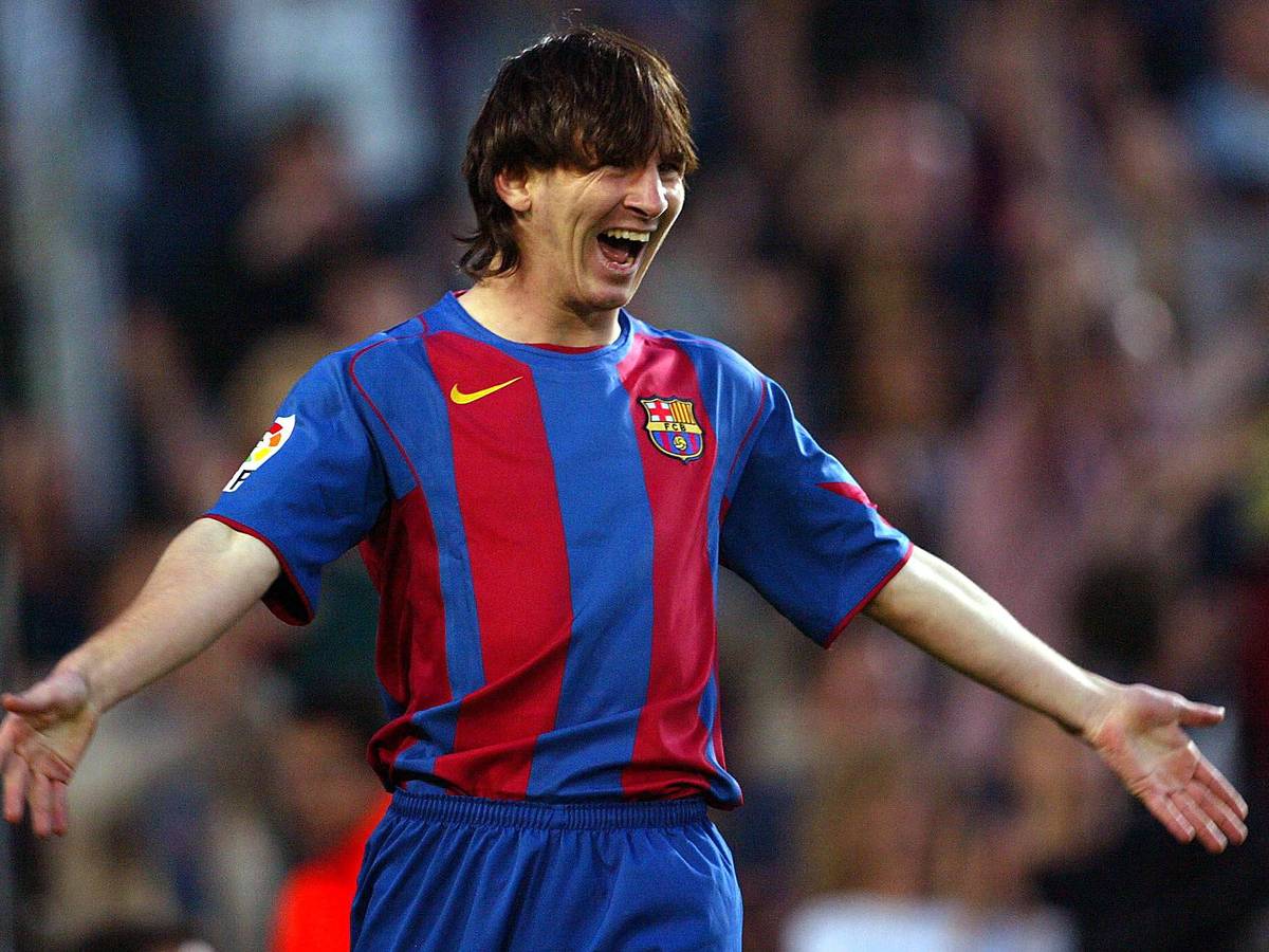 La Liga Debut Von Lionel Messi Beim Fc Barcelona Vor 15 Jahren