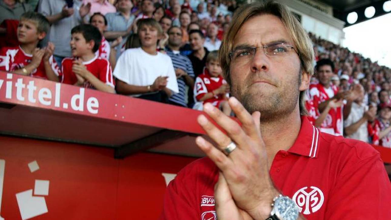Klopp feiert Trainer-Jubiläum