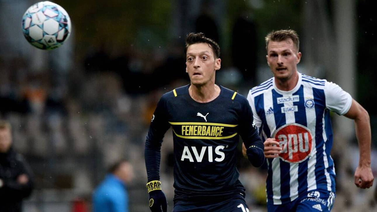 Özil feiert EL-Qualifikation