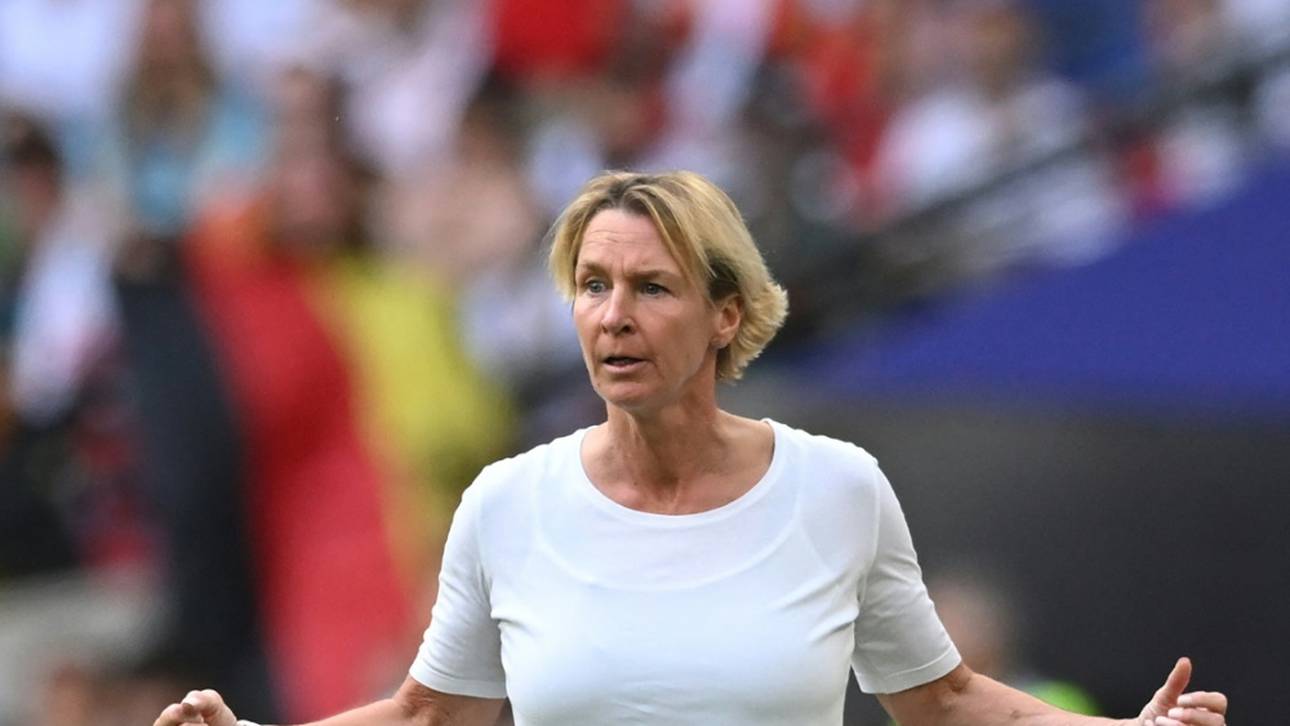 Peters lobt Voss-Tecklenburg: „Alles klug vorbereitet“