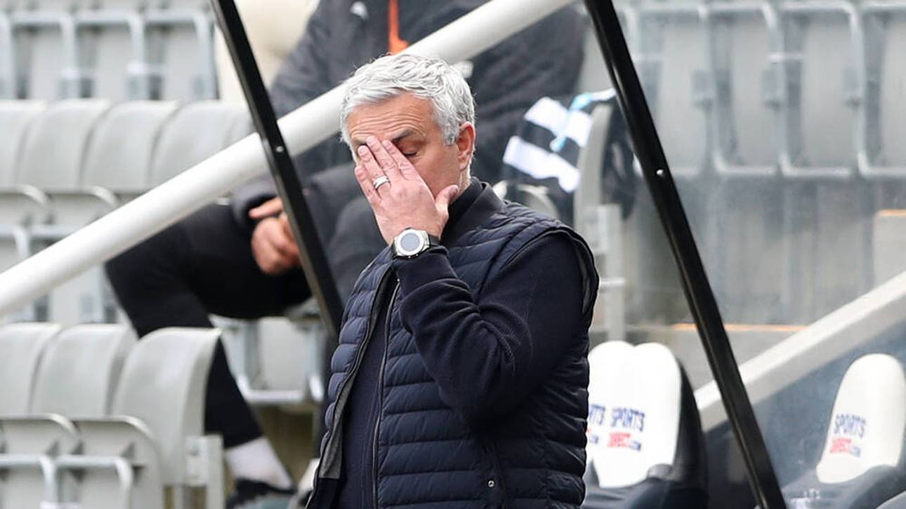 Mourinho unterbricht Pressekonferenz