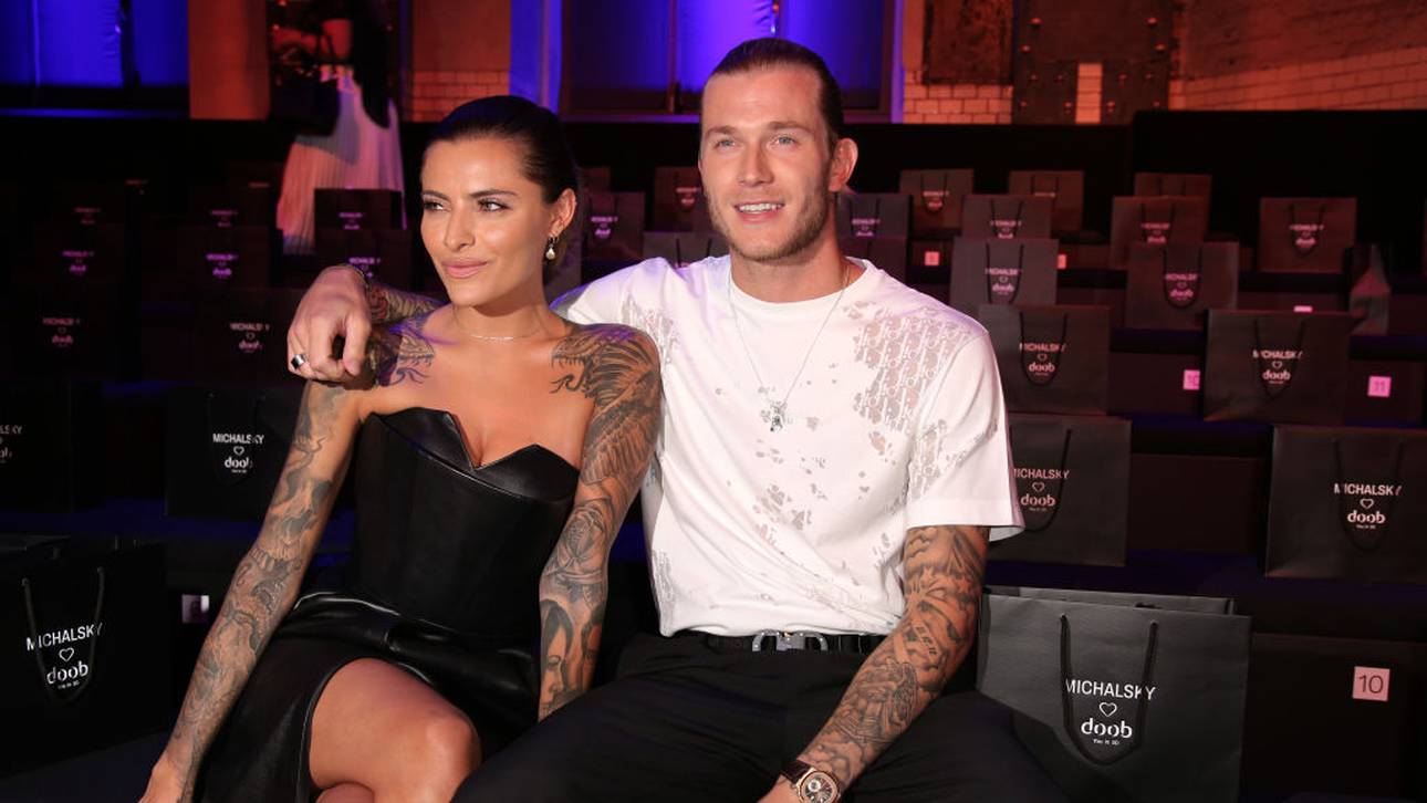Loris Karius und Sophia Thomalla auf der Fashion Week in Berlin