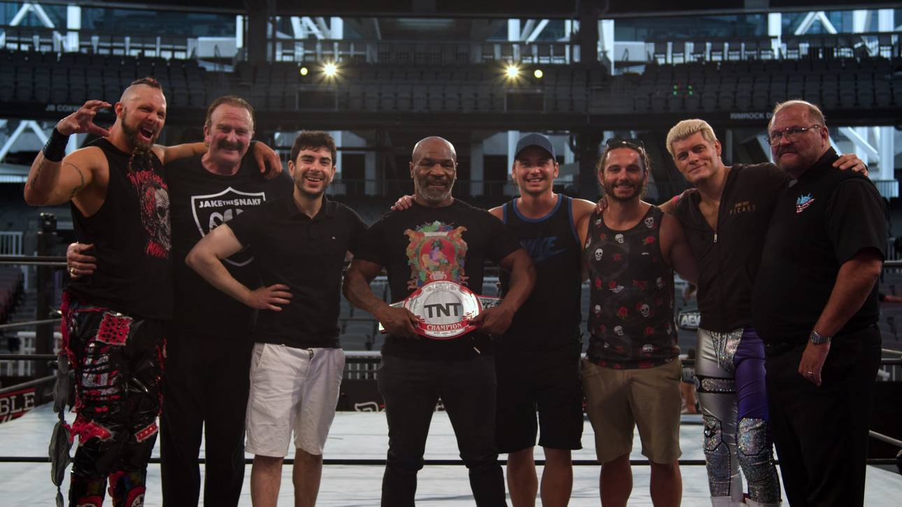 AEW: Tyson kommt wieder