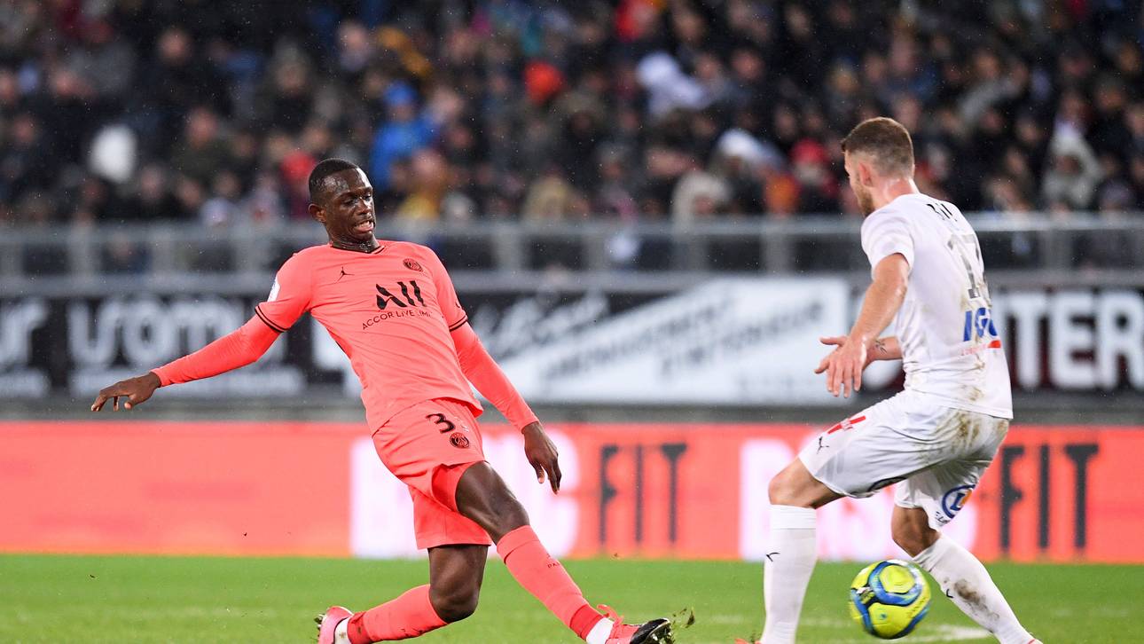 Zoff um FCB-Wechsel von PSG-Talent