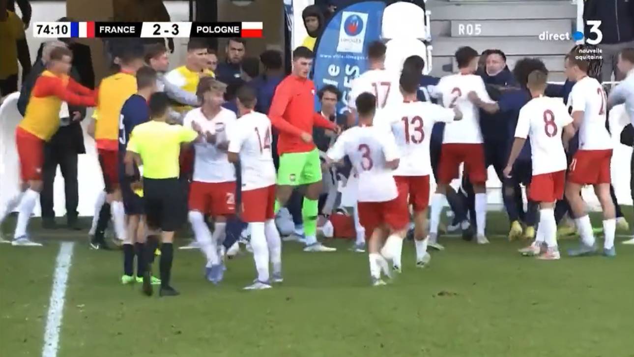 Frankreichs U18 rastet komplett aus