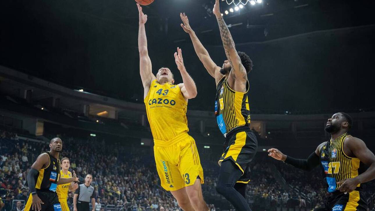 ALBA weiter makellos