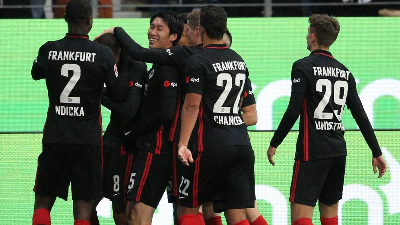 Frankfurt feiert ersten Heimsieg