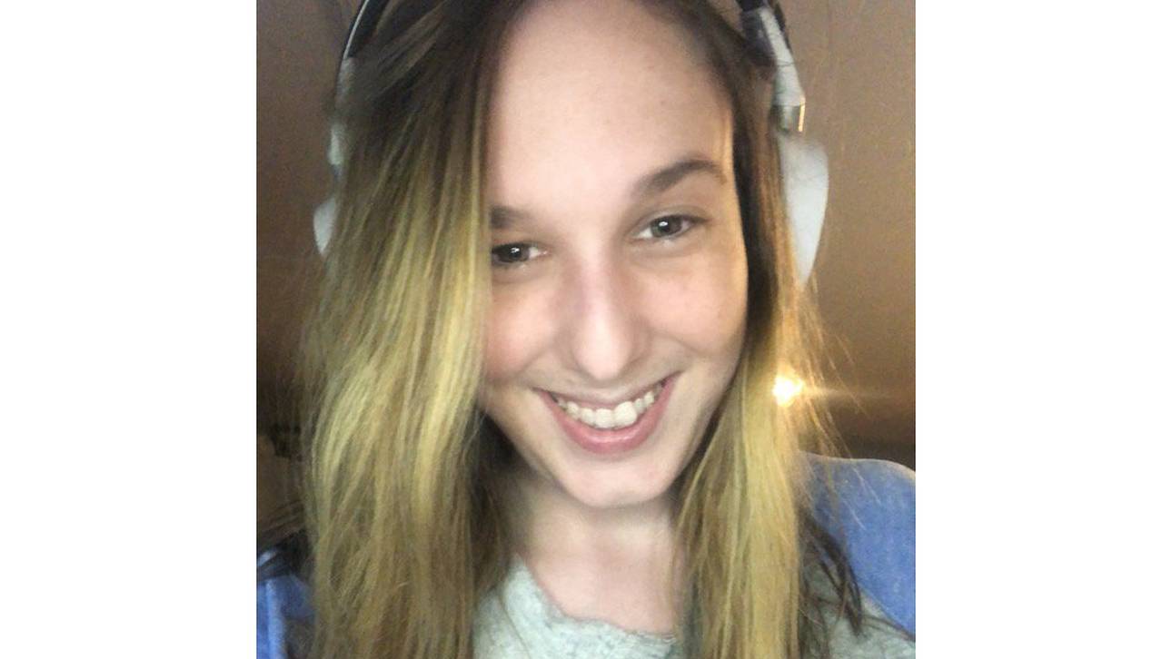 Kommentatorin vom Blitz getroffen