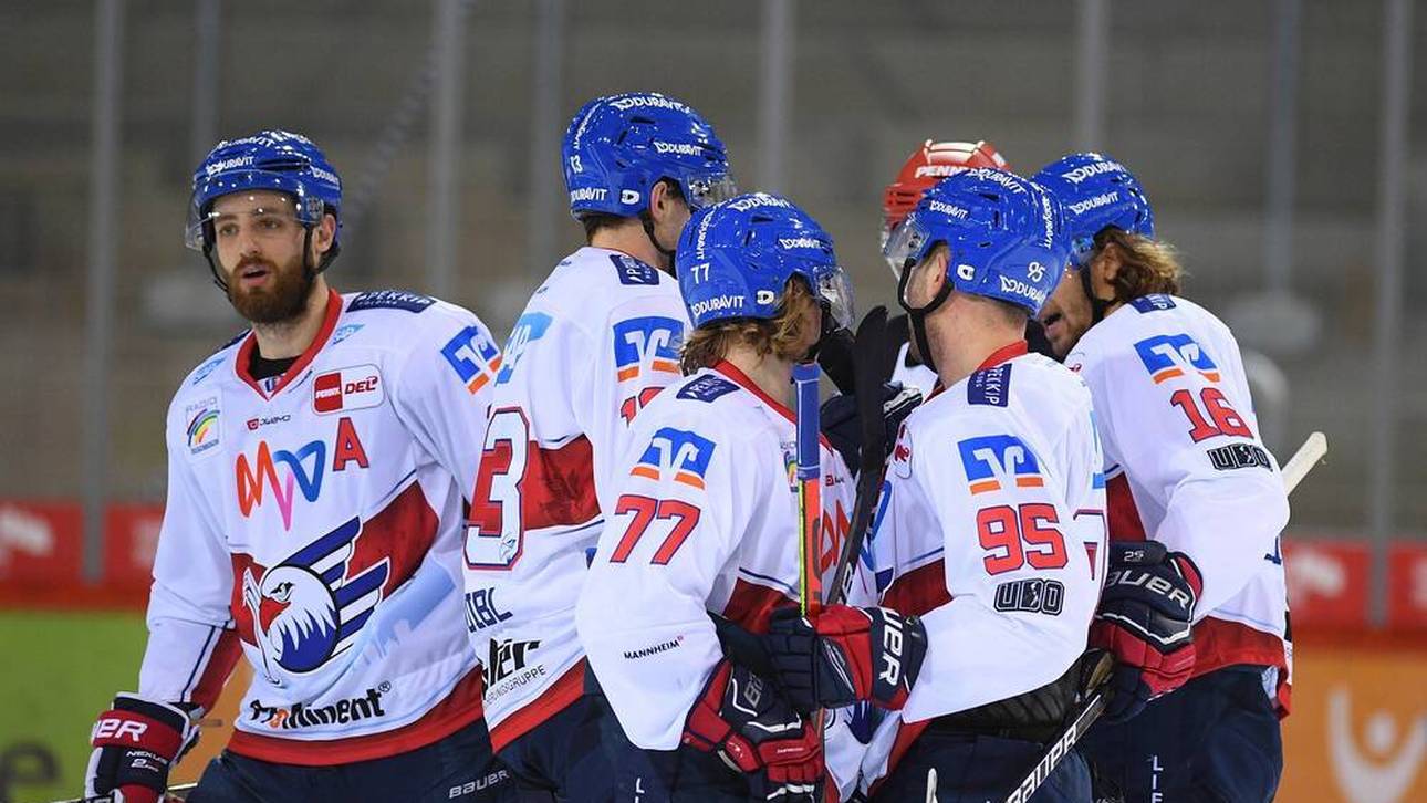 Derbysieger Mannheim marschiert