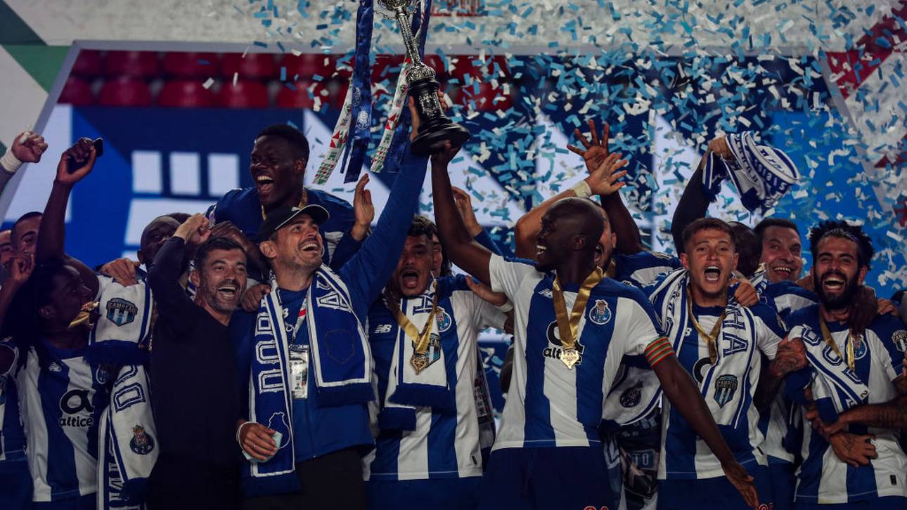 Porto ehrt Casillas bei Pokalsieg