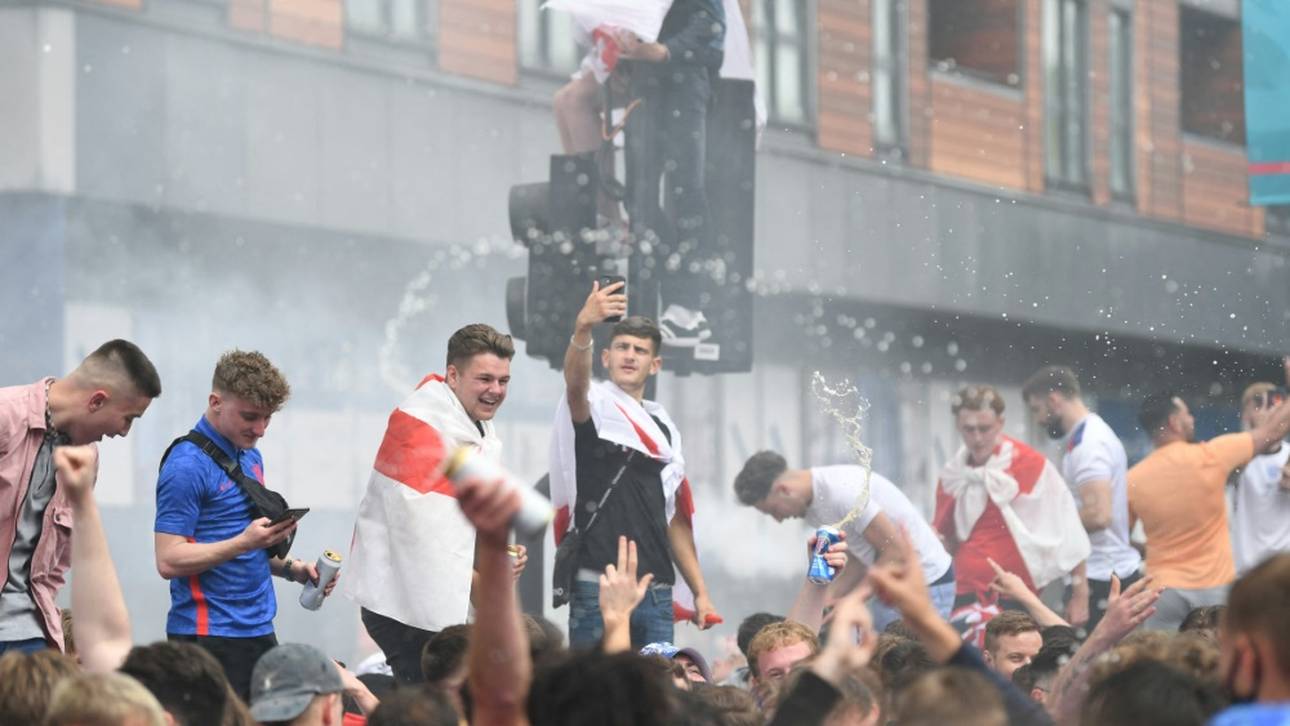 Mehrere Festnahmen nach Sturm auf Wembley