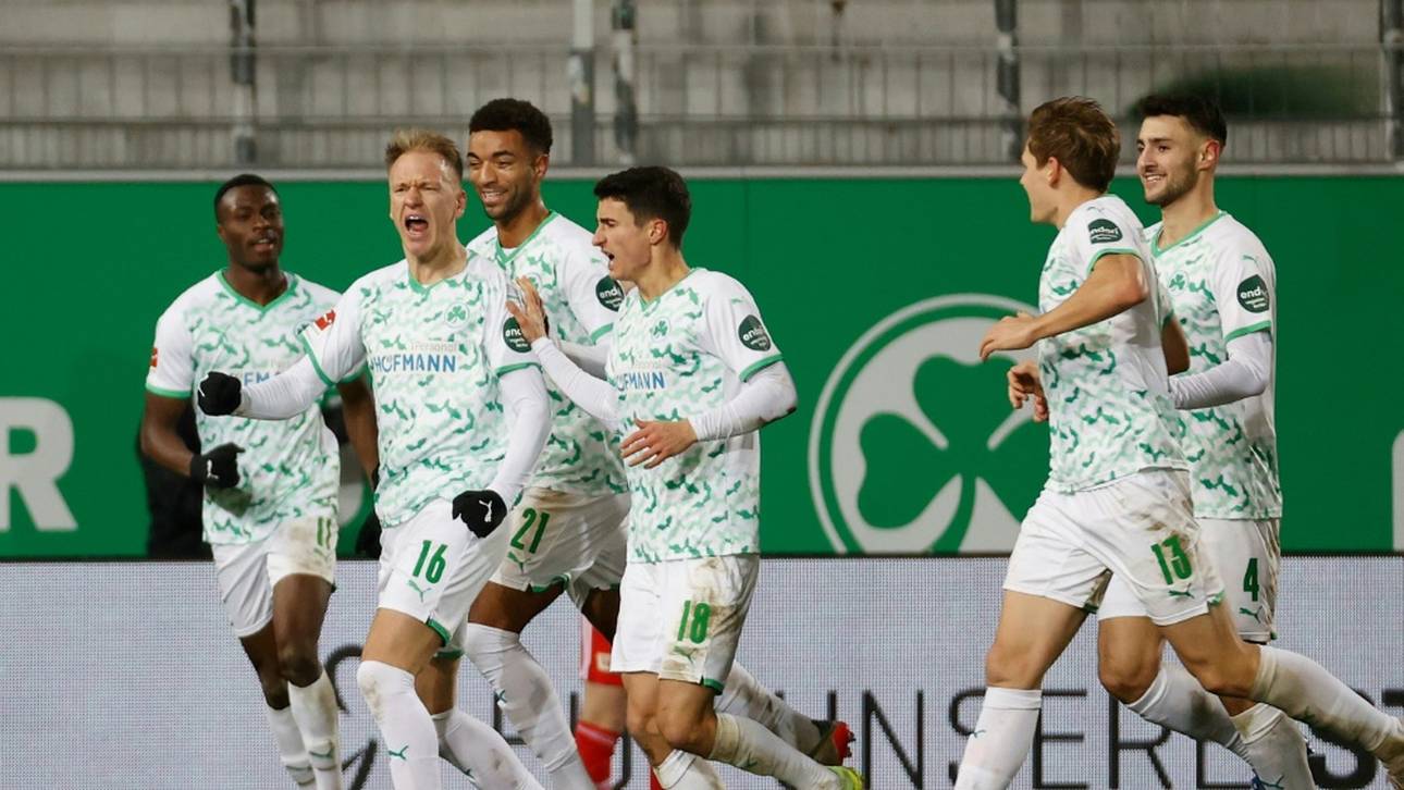 Historischer erster Heimsieg: Fürth beendet schwarze Rekordserie