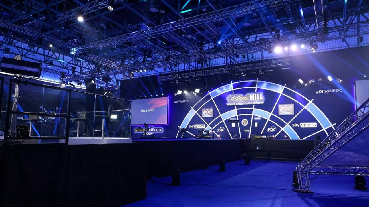 Darts-EM: Hempel schaltet Titelverteidiger Wright aus
