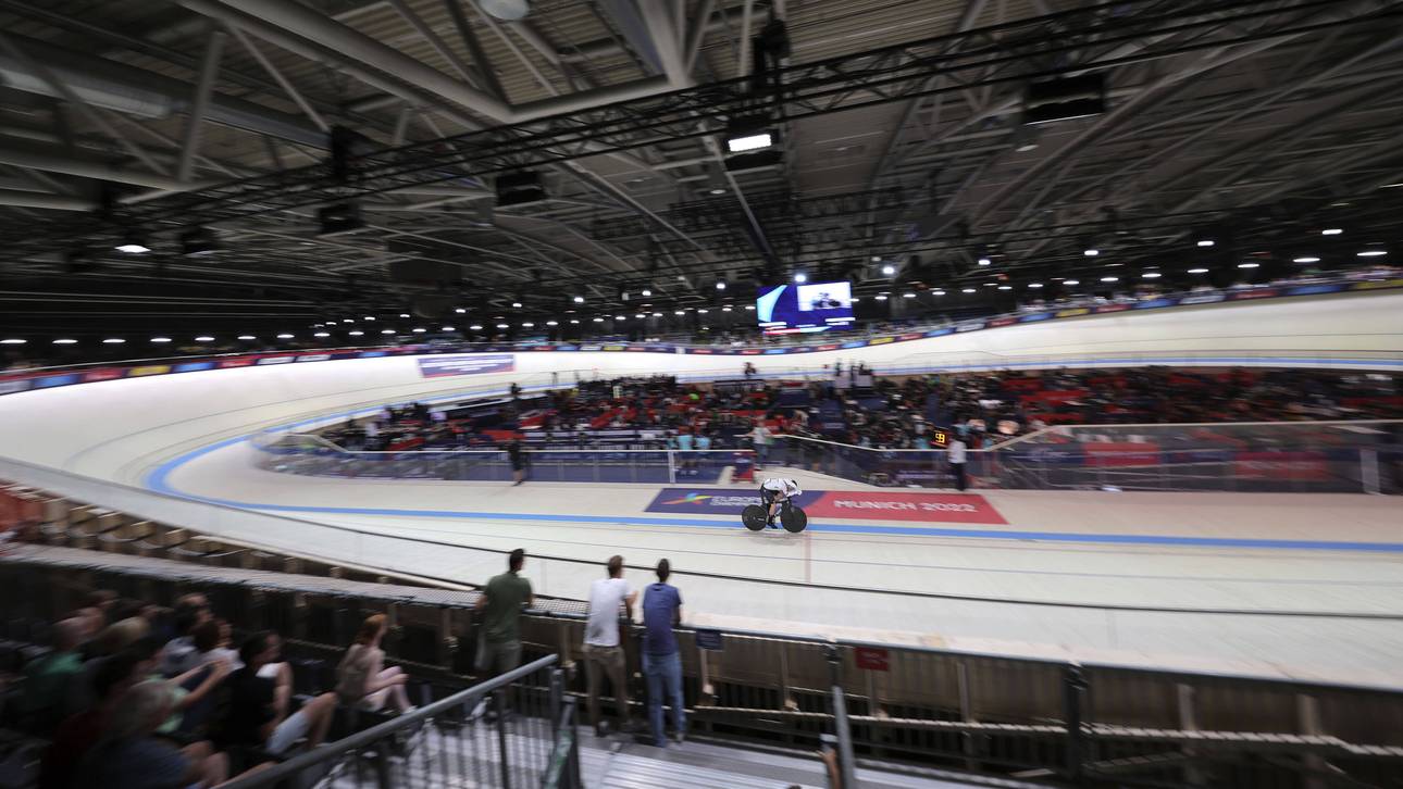 Bahnbauer reagiert nach Horrorsturz