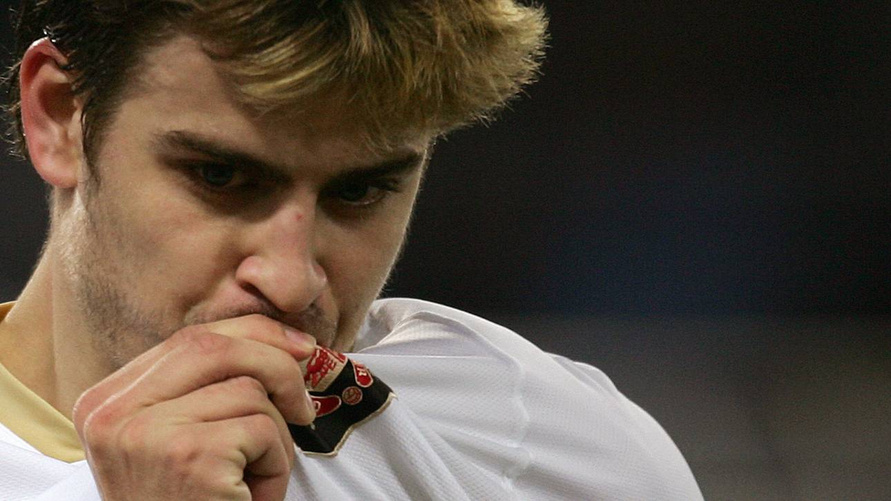 Piqué spricht über “dunklere” Zeiten