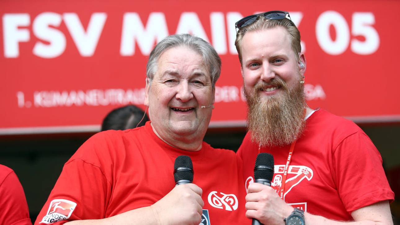 05-Stadionsprecher sorgt für Lacher