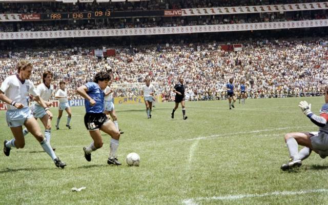 Hand Gottes Maradona Hat Sich Nie Entschuldigt Peter Shilton Enttauscht