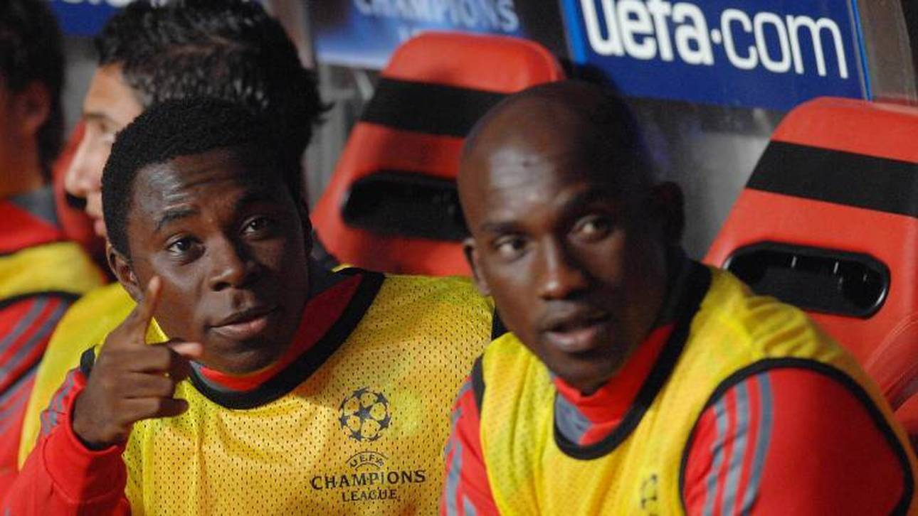 Freddy Adu (l.) saß bei Benfica meist auf der Bank