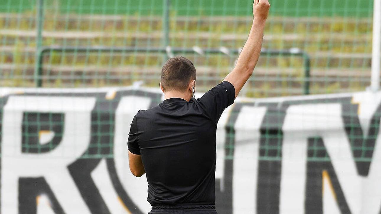 Schiedsrichter in Bezirksliga verletzt