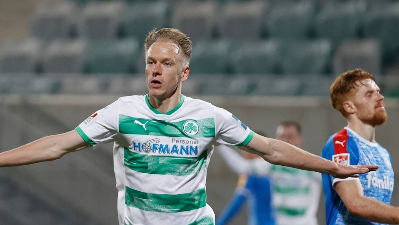 Fürth schlägt Kiel: Aufstiegsrennen beginnt von vorne