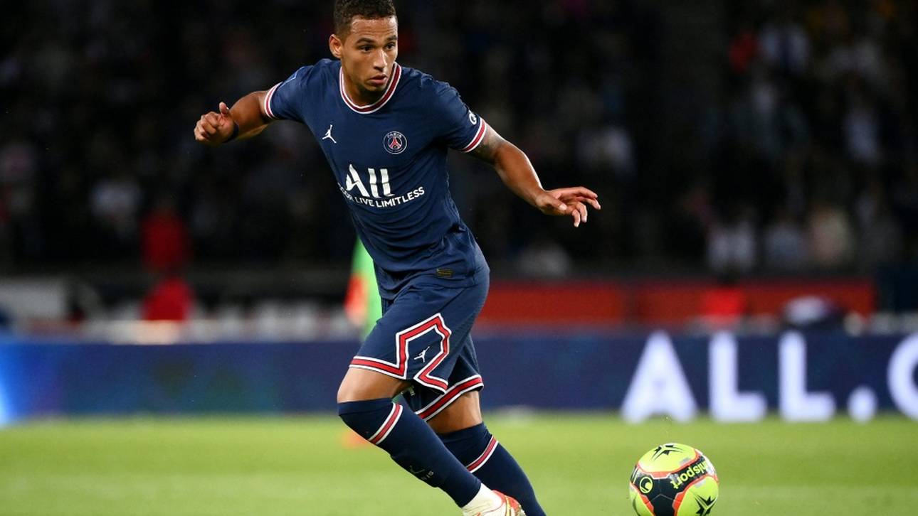 Kehrer genießt Training mit Messi und Neymar