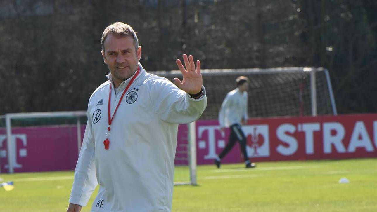 Flick witzelt über Hoffenheim-Stürmer