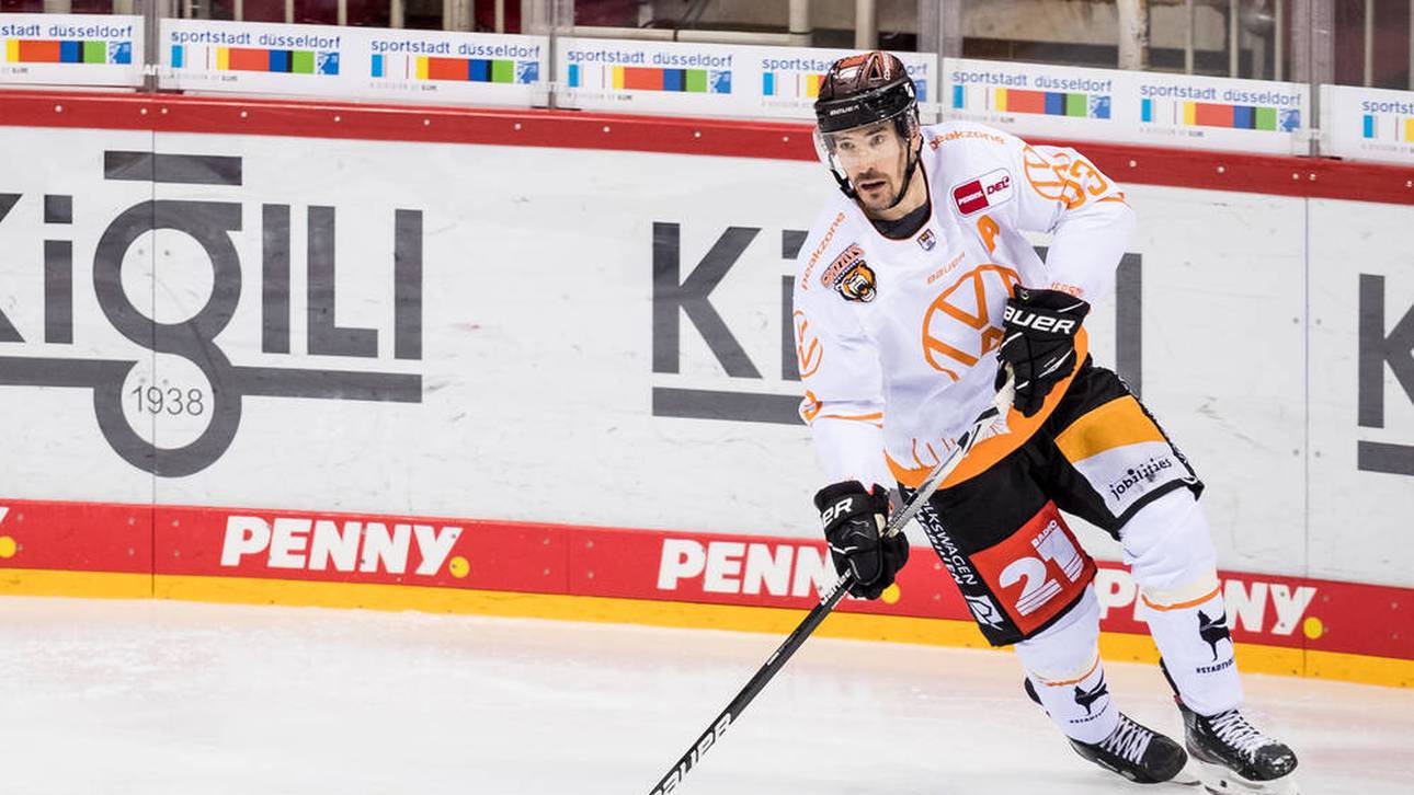 Wolfsburg hält Torjäger Machacek