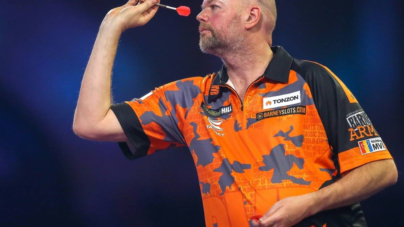 Darts: Comebacker van Barneveld sichert sich PDC-Tourkarte