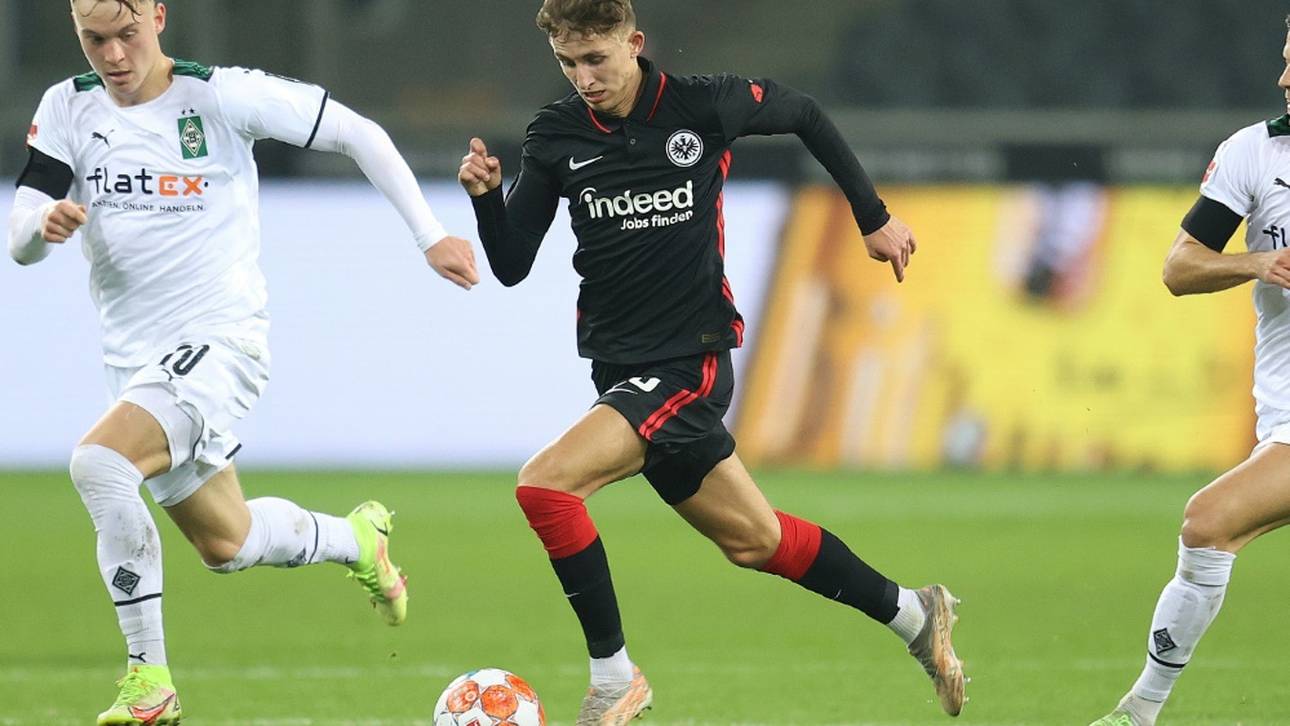 Zwei Eintracht-Spieler positiv getestet