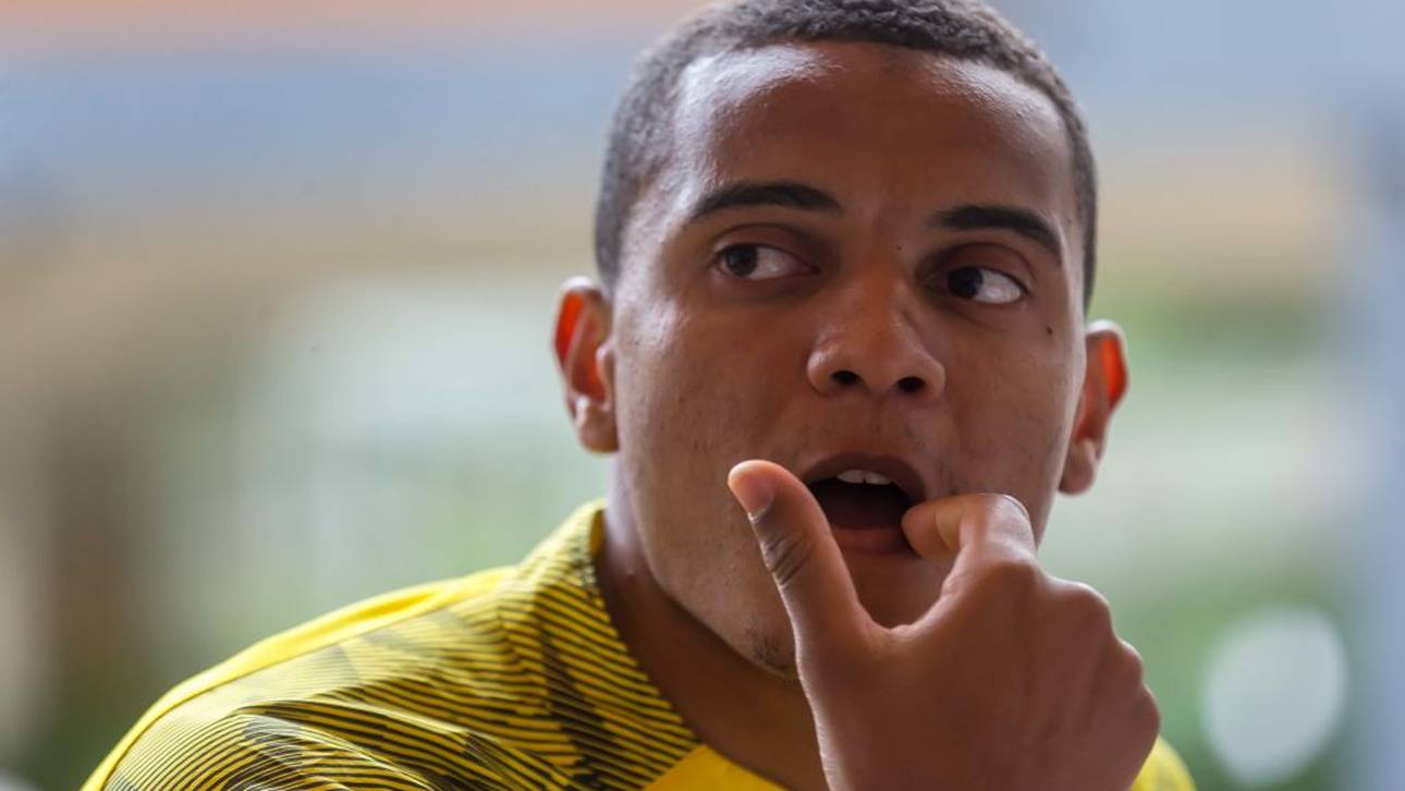 Akanji: Mit Fans über Rassismus reden