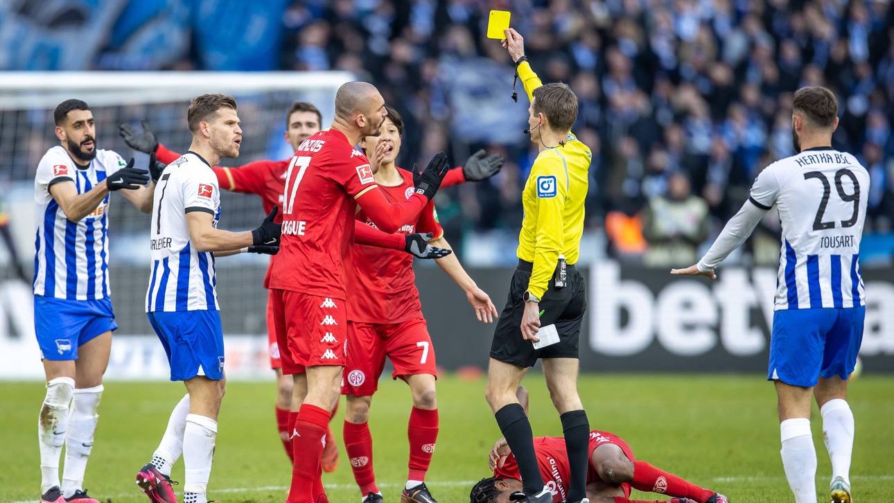 Brutales Foul: Eberl kontra Effenberg