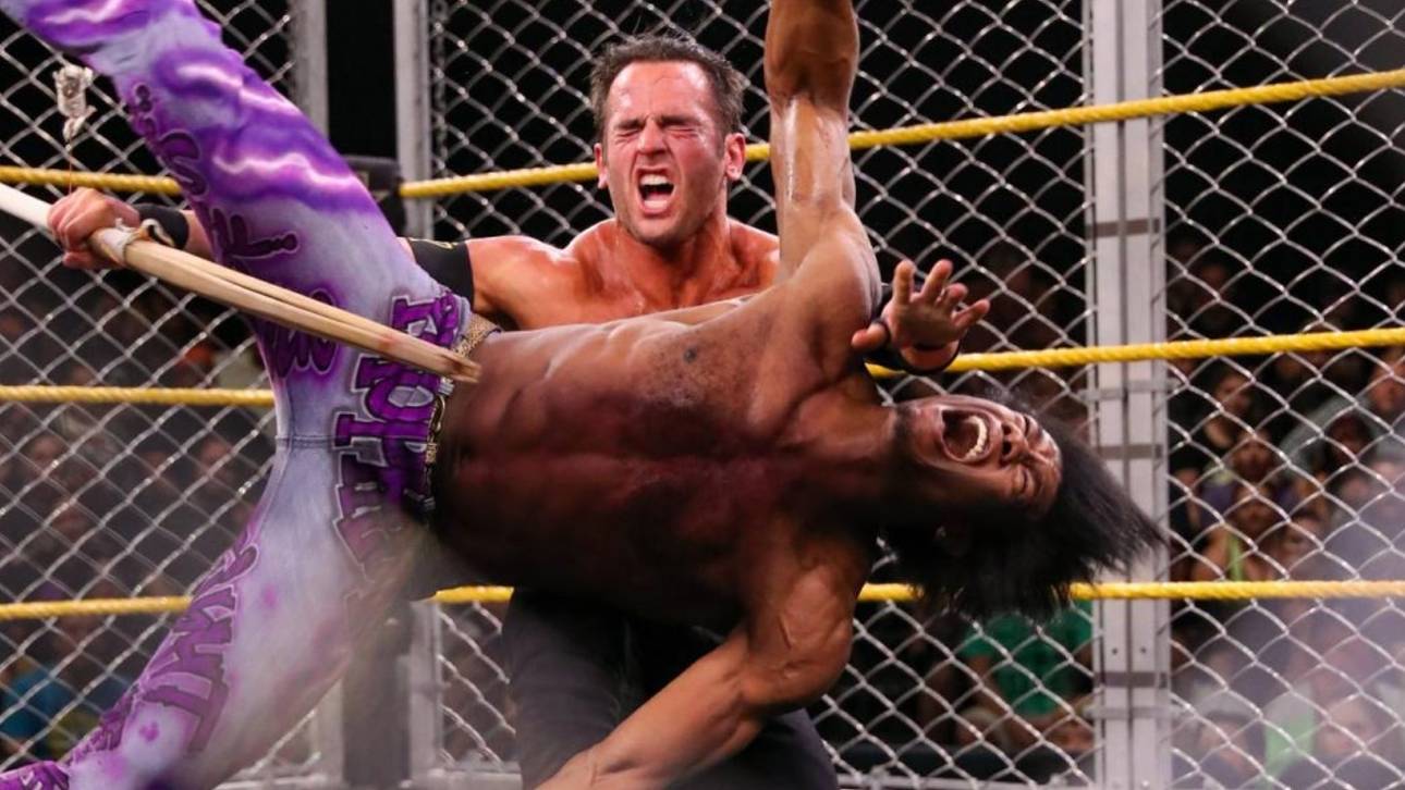 WWE: Käfig-Match endet überraschend