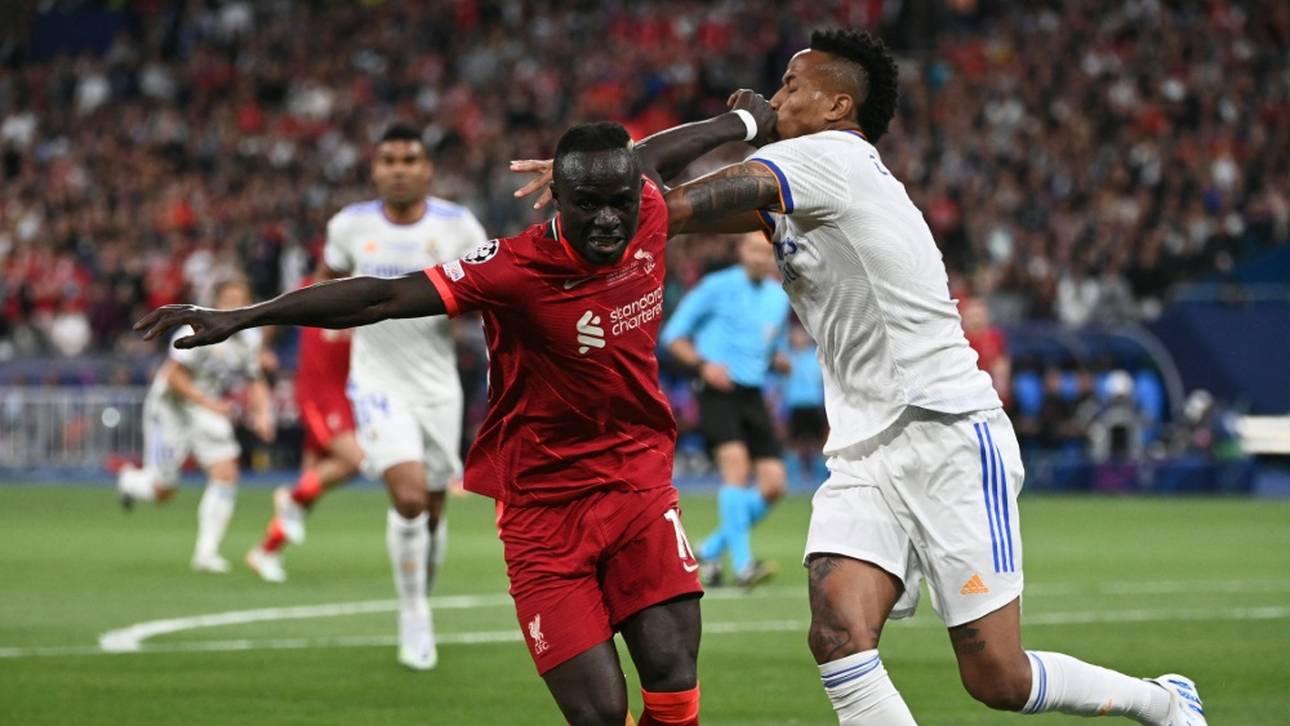 Medien: Liverpool lehnt erstes Bayern-Angebot für Mane ab