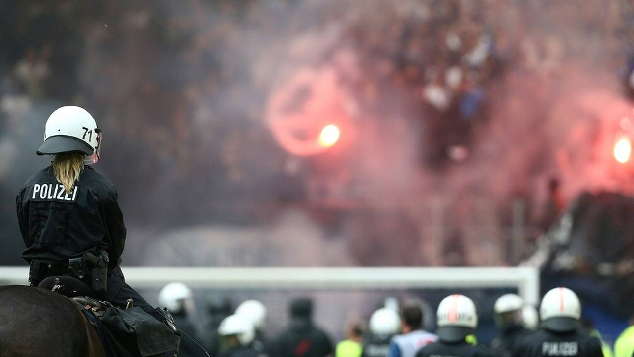 Krawalle in Rostock: Zwölf verletzte Polizisten