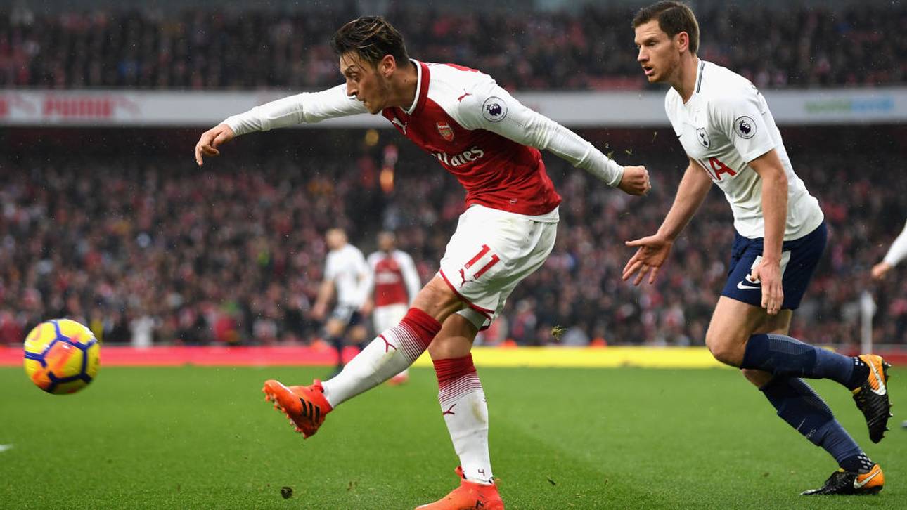 Özil winkt Debüt im brisanten Derby
