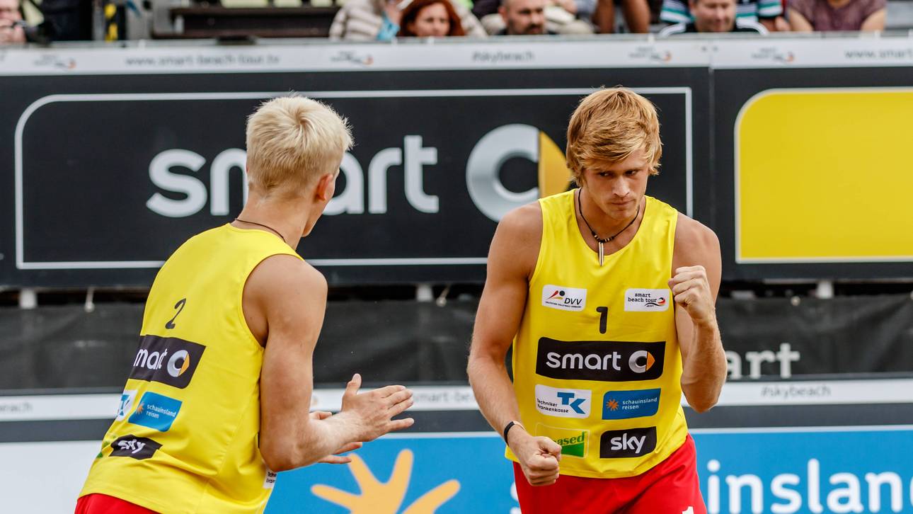 Wolf-Brüder mit makellosem Start