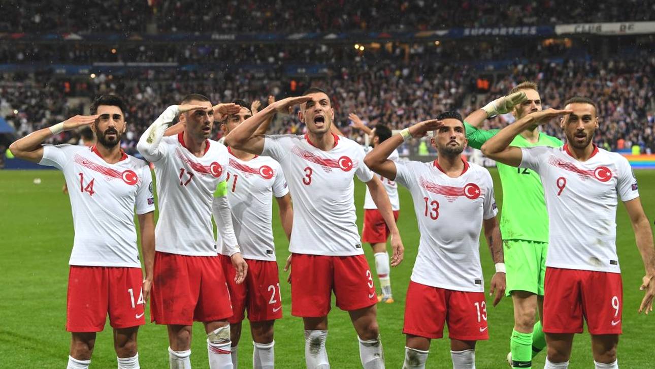 Türkei will EM-Ticket lösen