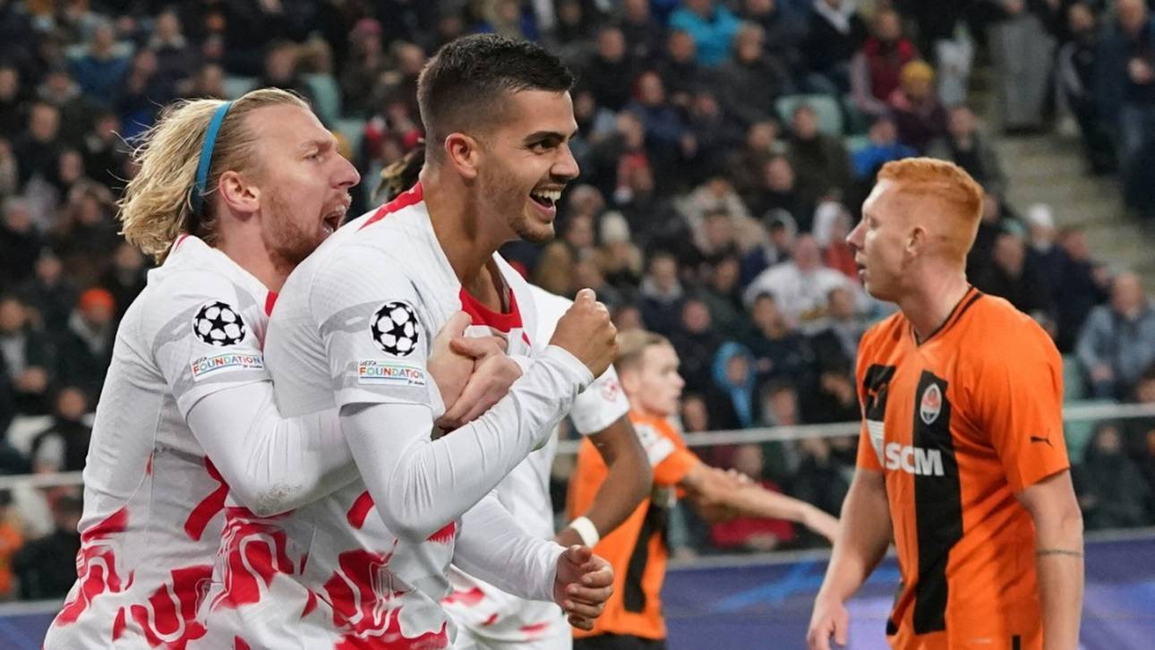 Leipzig mit Kantersieg ins Achtelfinale – BVB nur mit Remis