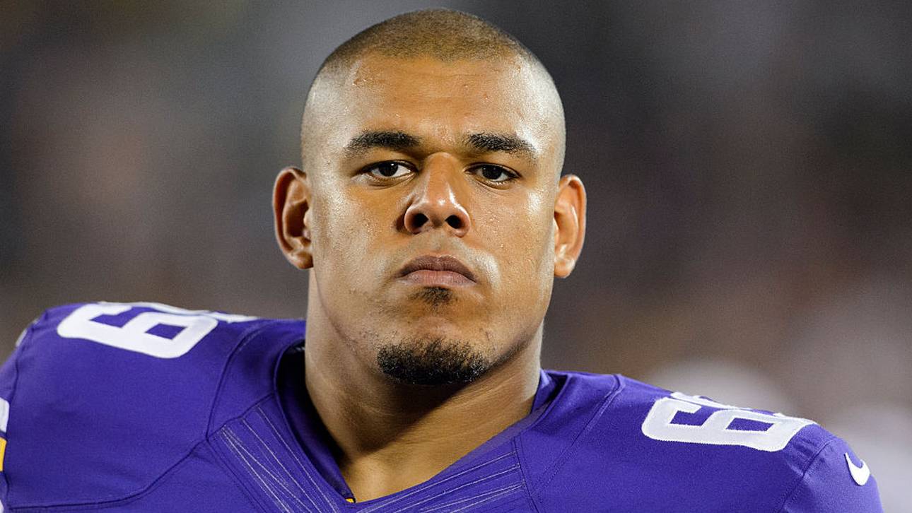 Babatunde Aiyegbusi war 2015 im Preseason-Team der Minnesota Vikings in der NFL
