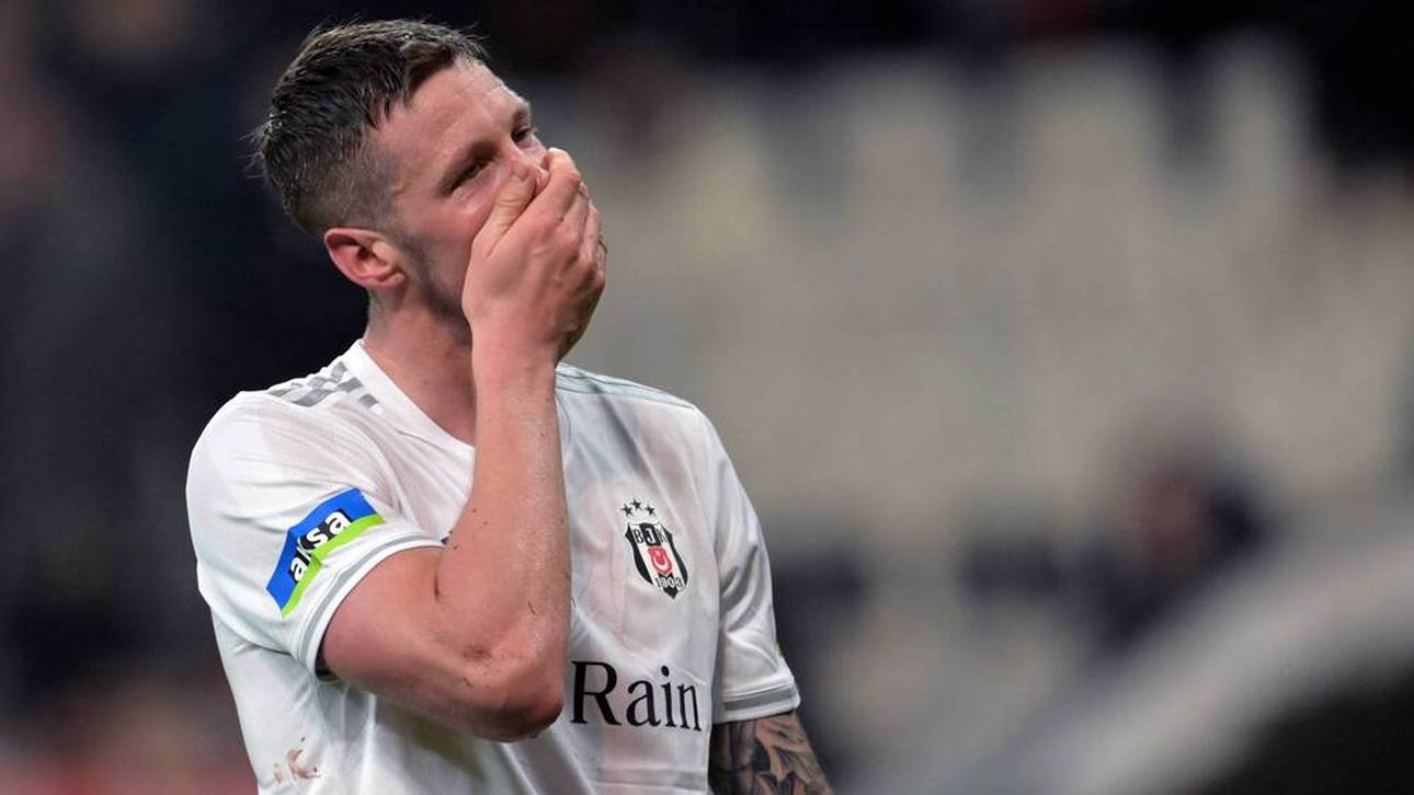 Was will United mit Weghorst?