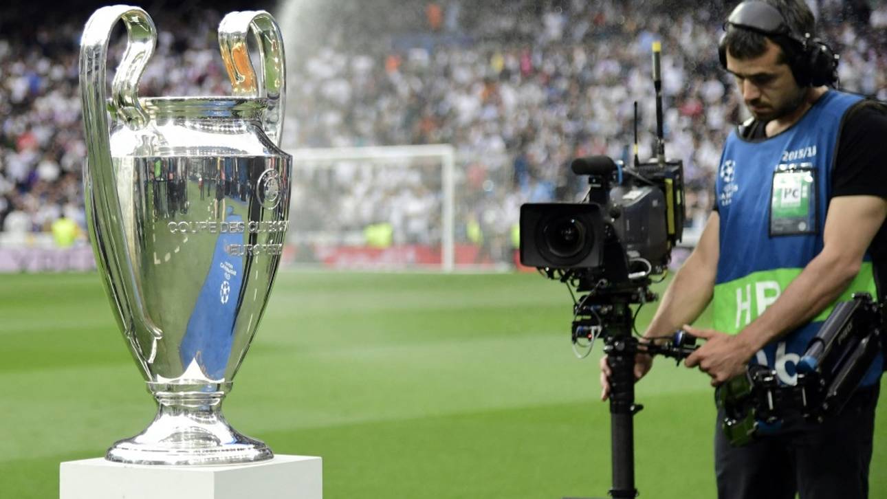 Champions League fast komplett bei DAZN