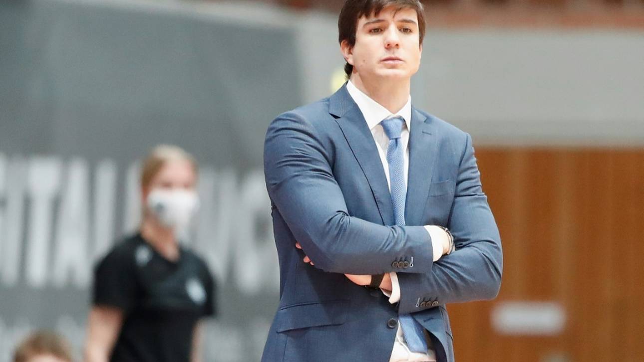 Hamburg verpasst Spitze und stürzt ab