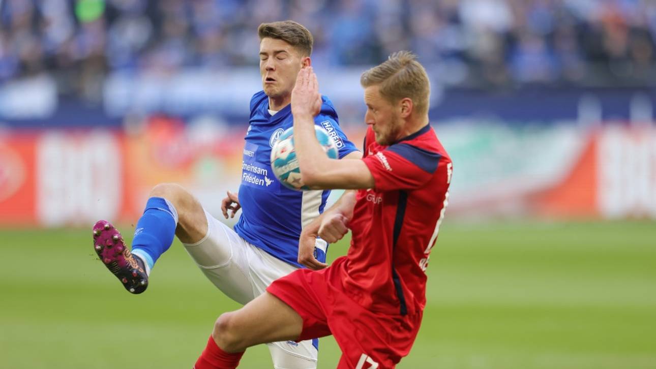 Hansa Rostock verlängert mit Behrens