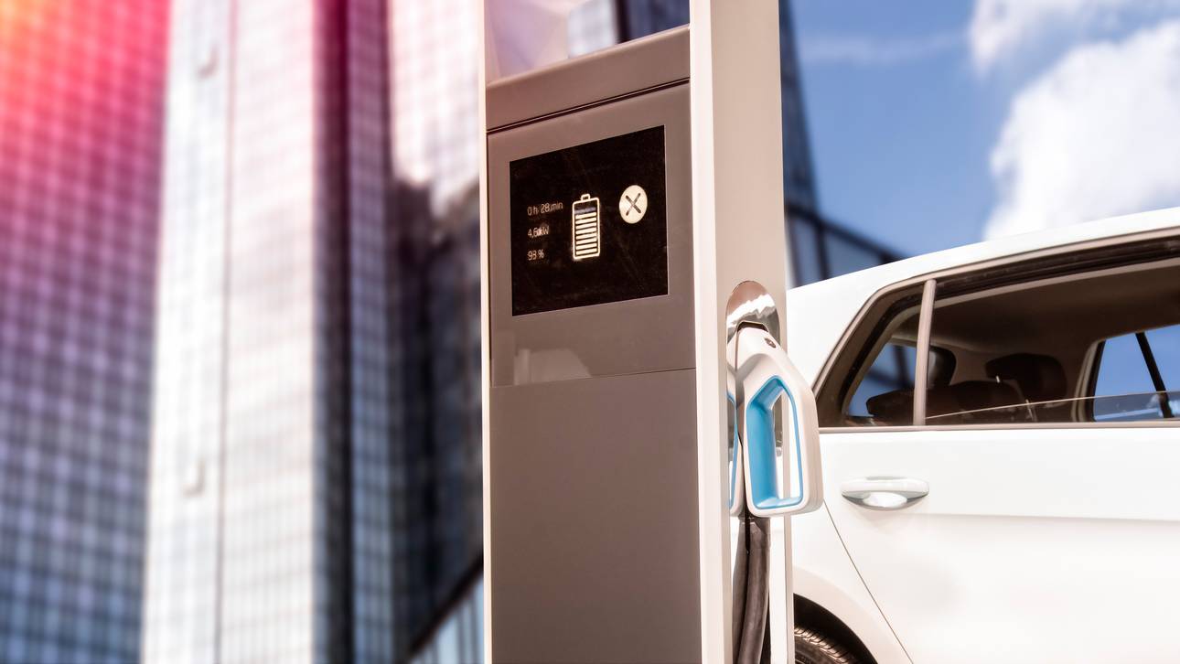 So lade ich mein E-Auto richtig auf