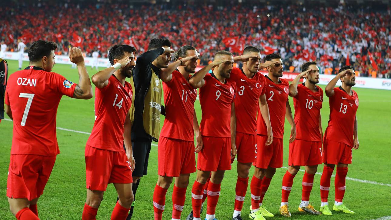 Türkei droht nach Eklat UEFA-Strafe