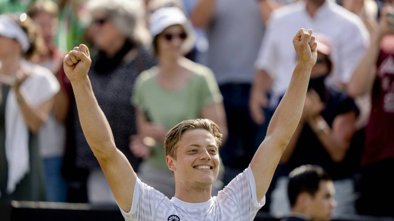 Außenseiter „zerstört“ Nr. 2 der Welt