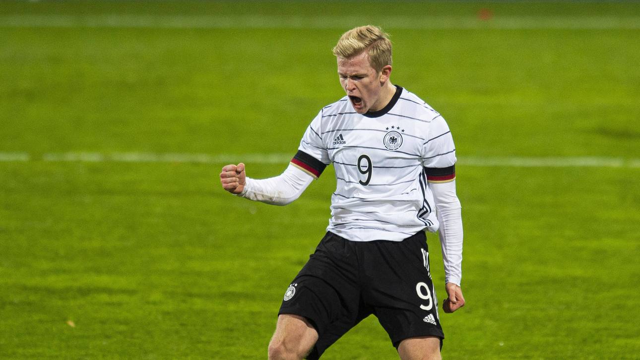 Später Doppelschlag erlöst U21